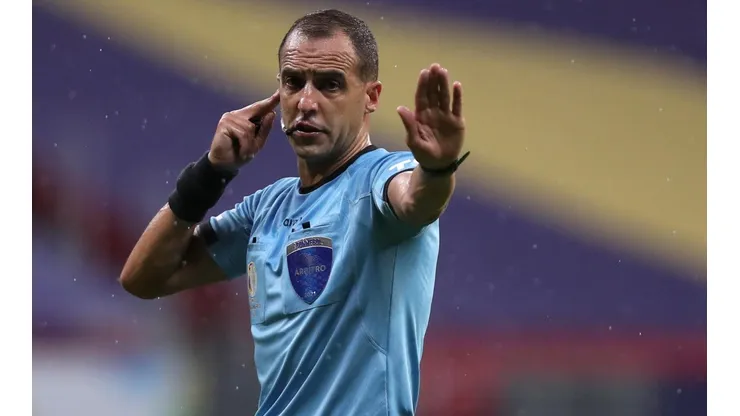 Confirmado el árbitro de la vuelta entre Mineiro y Boca.