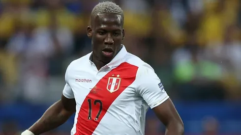 Luis Advíncula ya sería nuevo jugador de Boca (Foto: Getty Images)