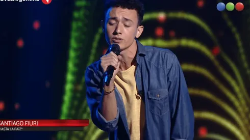Santiago Fiuri cantó "Hasta la raíz" de Natalia Lafourcade (Fuente: YouTube La Voz Argentina)
