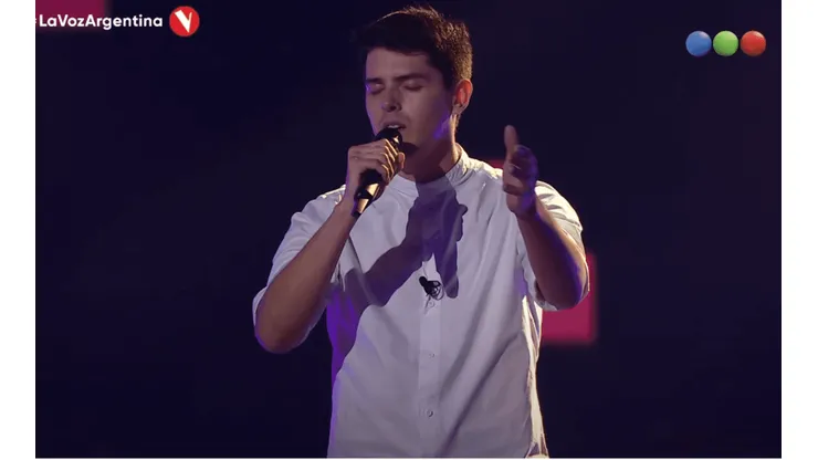 Hernán Lemos, el participante tucumano que cantó una canción de Cristian Castro (Fuente: YouTube La Voz Argentina)