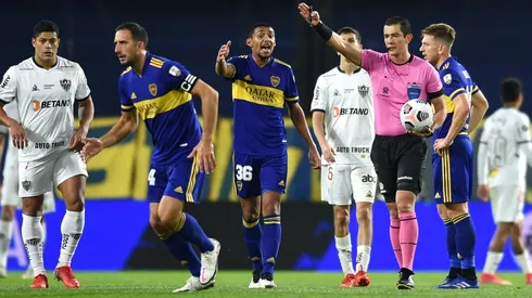 Siguen las opiniones de la gran polémica de Boca vs. Mineiro.