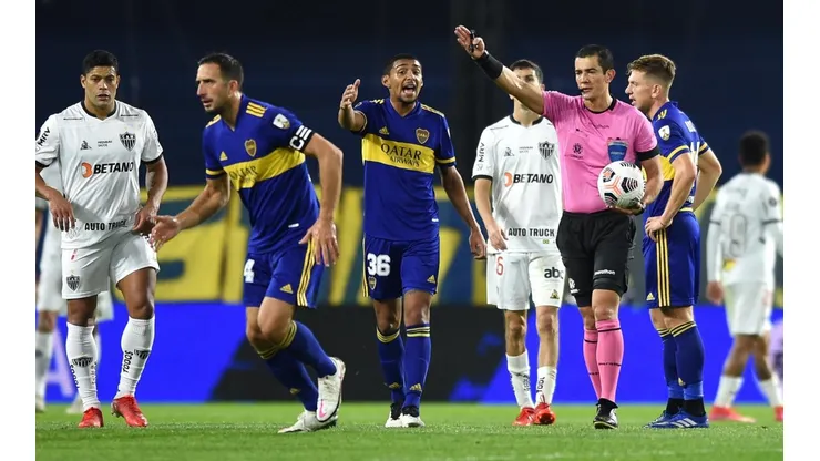 Siguen las opiniones de la gran polémica de Boca vs. Mineiro.