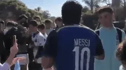 Gran recibimiento para Gonzalo Montiel.