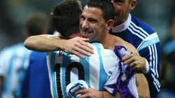 Maxi Rodríguez y Lionel Messi, en 2014. (Foto: Getty).