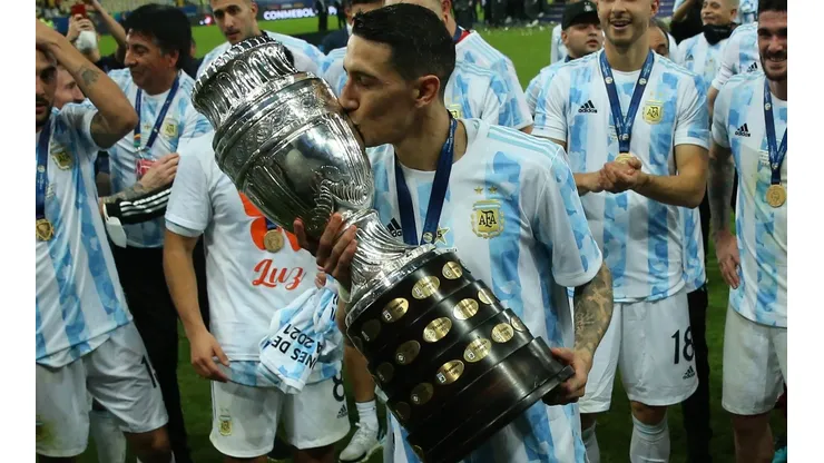 El épico chat de WhatsApp entre Di María y su esposa con un presagio que se cumplió en la final