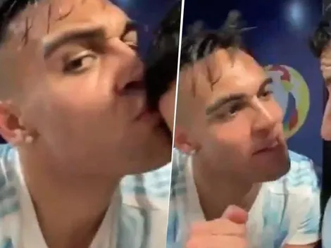Se desconocieron totalmente: Agüero se puso a hacer un vivo...¡y Lautaro le encajó un beso!