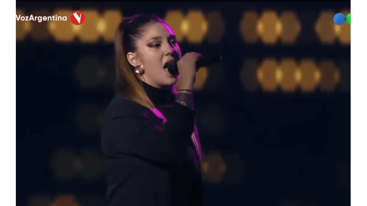 La Voz Argentina 2021: cantó una de Karina y no se dio vuelta nadie.