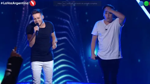Un dúo cantó Luciano Pereyra y los jurados se volvieron locos.