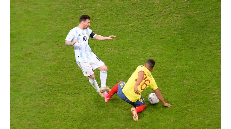 La plancha de ayer de Fabra a Messi: ni amarilla