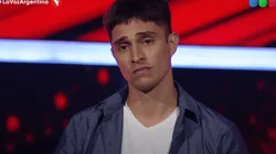 Luis Carrasco, el participante que no quedó en La Voz Argentina 2021 porque Montaner se olvidó de girar su silla (Fuente: YouTube La Voz Argentina 2021)