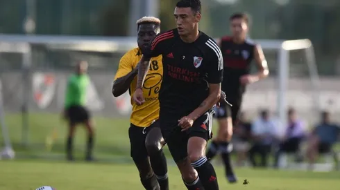 Matías Suárez en acción.