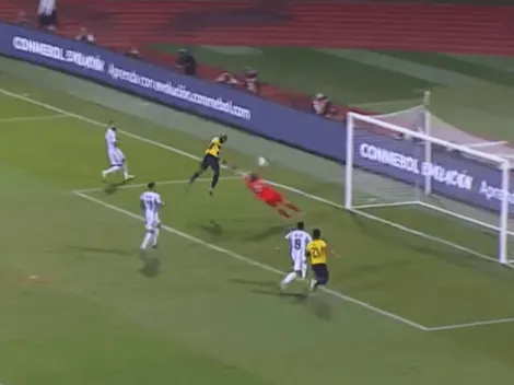 Dibu Martínez no cortó un centro y todos se acordaron de Armani