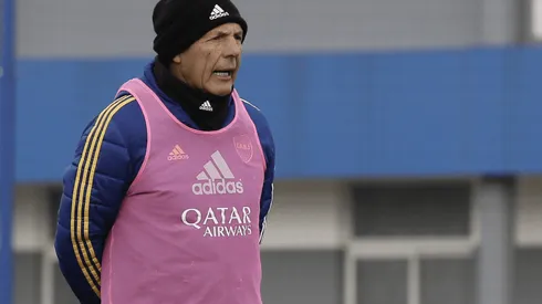 Miguel Ángel Russo en un nuevo entrenamiento xeneize.