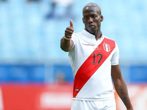 A nada de ser refuerzo: Advíncula siguió en Instagram a Boca