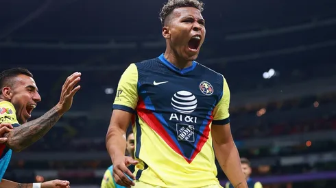 Días importantes: el factor que será clave para resolver la llegada de Roger Martínez a Boca