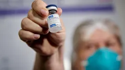 Argentina comenzará a aplicar las vacunas de Sputnik V fabricadas en el país.