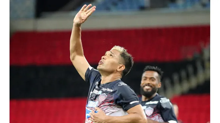 ¿Y ahora? Teo Gutiérrez se despidió de Junior y en River están como locos