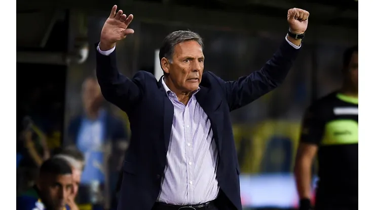 Miguel Ángel Russo despedirá a cuatro jugadores.