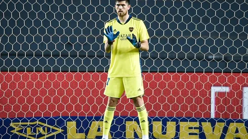 ¿Rossi debe quedarse en Boca o emigrar a Europa?