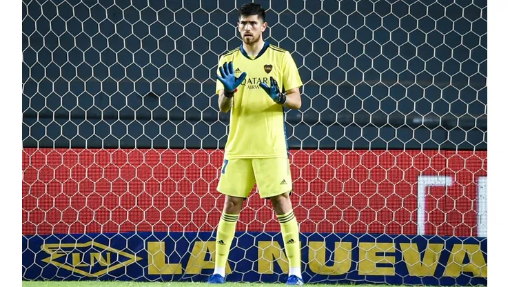 ¿Rossi debe quedarse en Boca o emigrar a Europa?