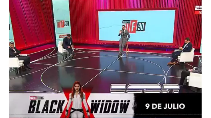 Video: en Twitter cargan al Pollo Vignolo por cómo pronunció "Black Widow"