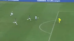 Video: golazo de Leo Messi por arriba del arquero para el 3 a 0