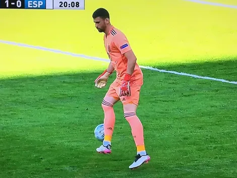 Cierren todo: el arquero Unai Simón hizo el blooper del año