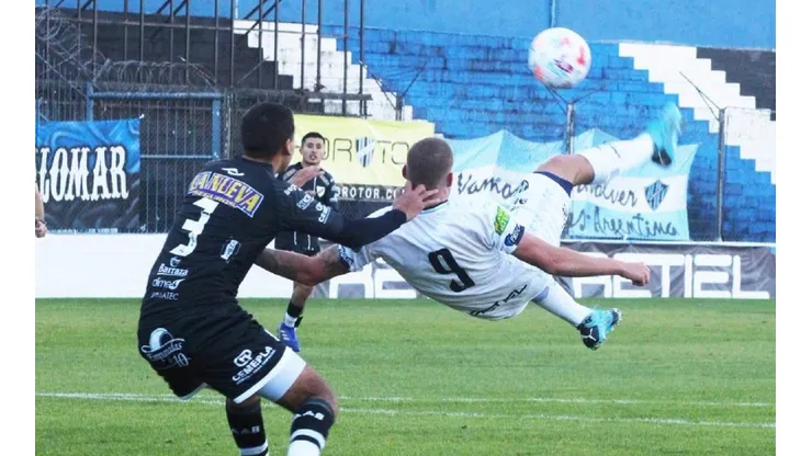 La chilena fenomenal de Nicolás Servetto.