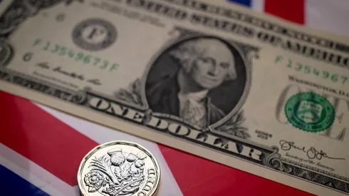 El dólar blue cotiza $163 para la compra y $166 para la venta (Fuente: Getty Images)