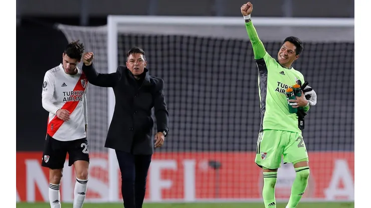 Vas a llorar de la risa: qué le dijo Gallardo a Enzo Pérez la noche previa a que ataje en la Libertadores