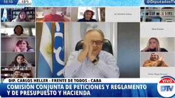 Los diputados aplaudieron a Maradona.