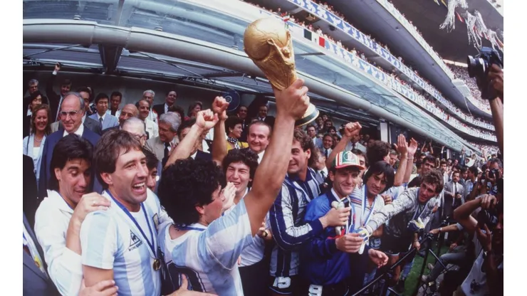 Sólo River no homenajeó a Diego Maradona por su gol a Inglaterra