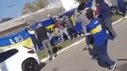 El recibimiento de los hinchas de Boca a Briasco (Imagen: Tato Aguilera vía Twitter)