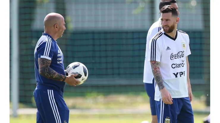 Lionel Messi y Jorge Sampaoli en 2018.