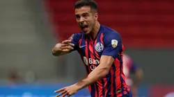 Franco Di Santo con la camiseta de San Lorenzo.