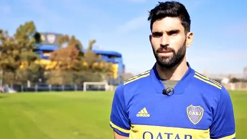 Nicolás Orsini con la camiseta de Boca Juniors.