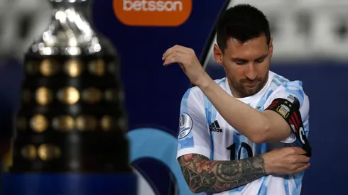 Messi sobre el penal para Chile: "No lo veo, pero cambia el partido"