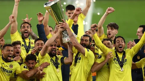 El 9 estelar que quería Riquelme para Boca quedó libre de un campeón en Europa