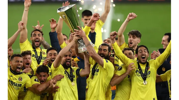 El 9 estelar que quería Riquelme para Boca quedó libre de un campeón en Europa