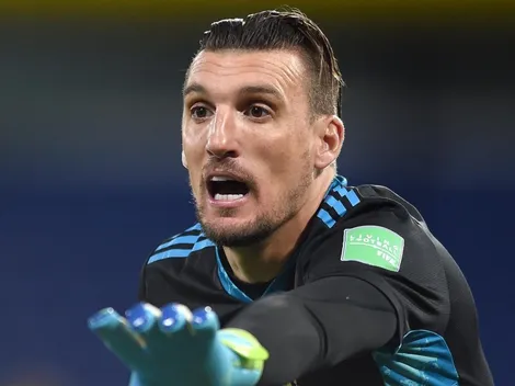 Armani volvió a dar positivo en el PCR y se perderá el debut de la Copa América