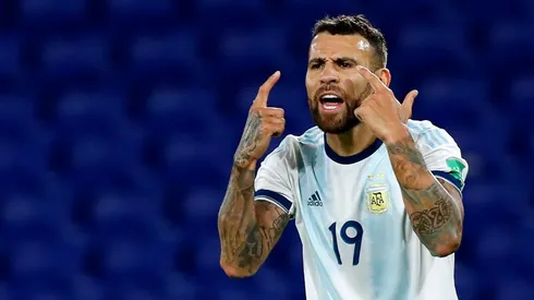 Nicolás Otamendi cometió un claro penal en el comienzo del segundo tiempo y Argentina sufrió más de lo que merecía.