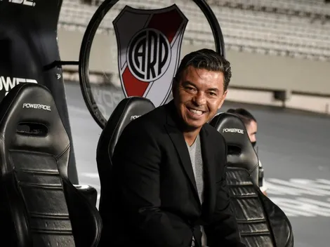 Foto: el detalle de River en una gorra de Gallardo durante sus vacaciones