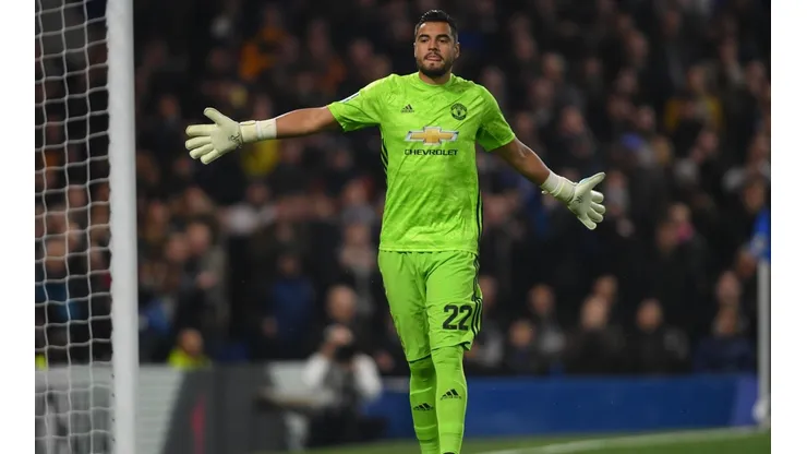 Sergio Romero quedó libre y ¿le tiró un guiño a Racing?