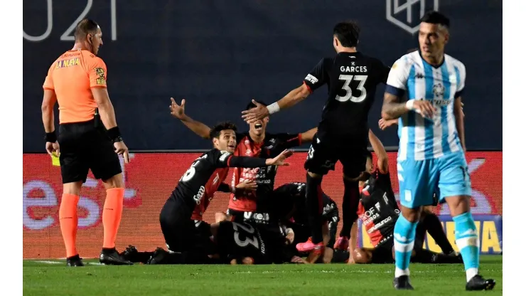 El festejo de los jugadores de Colón.