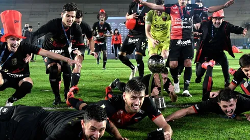 Colón de Santa Fe es el nuevo campeón del fútbol argentina y estalló el debate sobre la condición del torneo (Fuente: Getty Images)