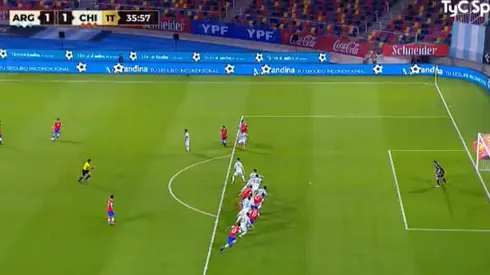 La defensa argentina se durmió y de pelota parada Chile lo empató
