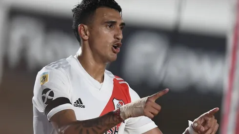 Matías Suárez festejando un gol en River.