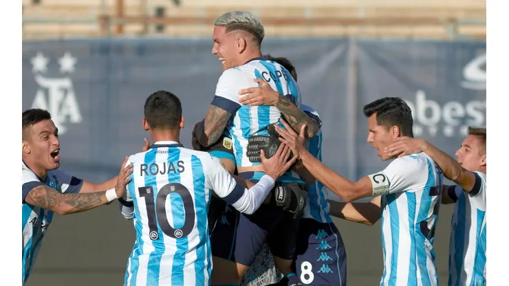 El festejo de los jugadores de Racing.