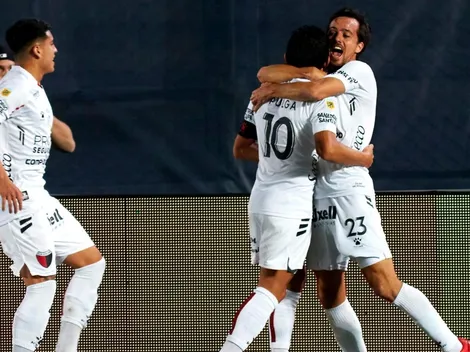 Colón barrió a Independiente y jugará la final contra Racing