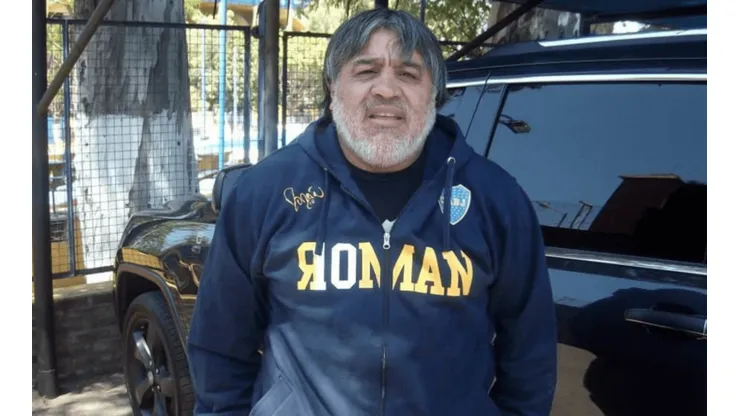 Fuerza, Cacho: el papá de Riquelme, internado por coronavirus
